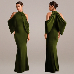 Elegant emerald green off-shoulder mermaid evening dress with halter neckline and cape sleeves