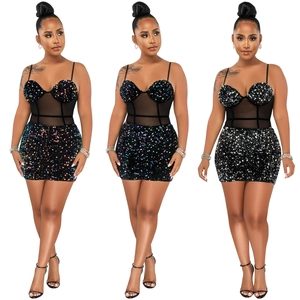 Robe mini moulante sexy à paillettes et mesh patchwork disponible en plusieurs coloris