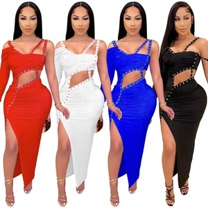 Robe longue asymétrique sexy avec découpes et fente latérale en quatre coloris