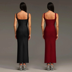 Elegante abito lungo aderente senza schienale con spalline in strass nero e rosso