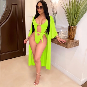 Ensemble de bain 3 pièces vert néon comprenant un monokini ajouré et un long cardigan assorti