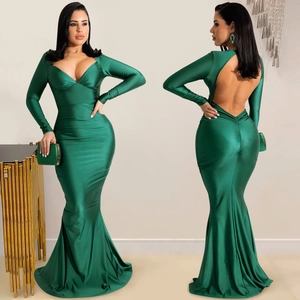 Front and back view of elegant emerald green V-neck backless mermaid evening gown
