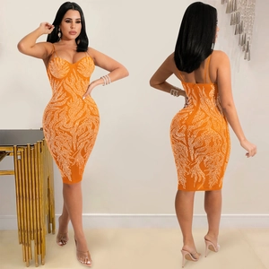 Sexy oranje nauwsluitende jurk met strass-patronen en hartvormige hals voor dames