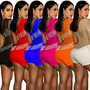Combishort sexy en mesh avec strass en six couleurs : noir, rouge, bleu, rose, orange, blanc