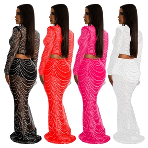 Ensemble deux pièces chic en tulle et strass avec crop top et jupe longue taille haute