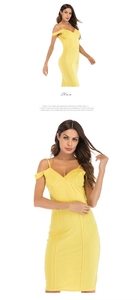 Détail d'une robe jaune clair à col en V avec fines bretelles et tissu en maille