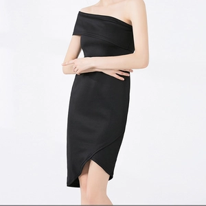 Elegant black one-shoulder asymmetric bodycon mini dress for summer fashion