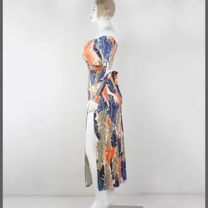 Off-shoulder floral maxi dress with tropical leaf print and side slit for summer beachwear