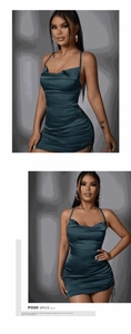 Détails d'une robe en satin bleu canard avec fronces latérales et fines bretelles