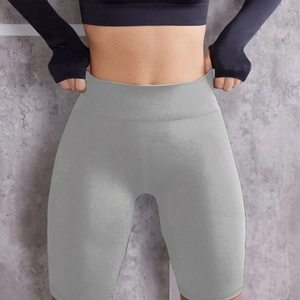 Damen Yoga-Shorts in Grau, hohe Taille, nahtloses Design mit Bauchkontrolle