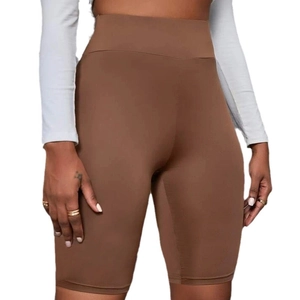 Nahtlose braune High-Waist Yoga-Shorts mit Bauchkontrolle für Fitness und Sport