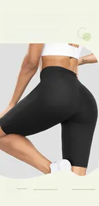 Dettaglio dei pantaloncini da yoga sauna a vita alta con controllo pancia ed effetto lifting