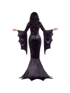 Robe gothique en velours noir avec manches chauve-souris et coupe sirène ajustée