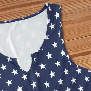 Robe sans manches à col en V avec imprimé étoiles de style rétro américain bleu