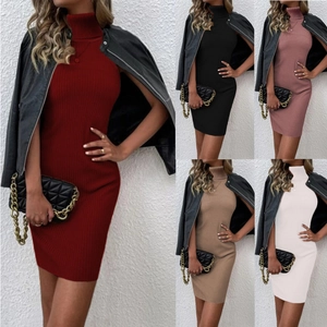 Robe Mini Bodycon en Tricot Côtelé Sans Manches à Col Haut pour Femme Couleur Unie Coupe Ajustée Robe Pull Urbaine