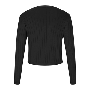Détail du dos d'un gilet en maille noire avec des motifs de rayures verticales tissées