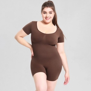 Short sleeve bodysuit in coffee brown with round neck and high elasticity fabric
