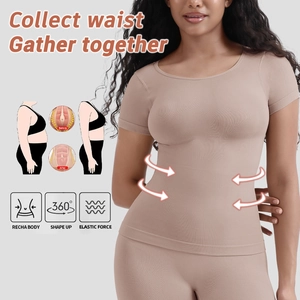 Nahaufnahme des nahtlosen Kompressions-T-Shirts mit 360-Grad-Taillenformung und Push-up-Effekt