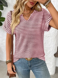 Detail of the V-neck cut and burgundy striped texture on a summer casual t-shirt for women