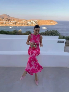 Sleeveless floral embroidered long dress in pink for elegant beach vacation style