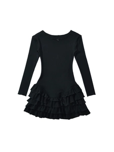 Robe noire ajustée à manches longues pour filles avec ourlet à volants étagés, col rond