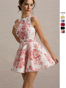 Robe ligne A à fleurs avec col bardot et taille haute disponible en plusieurs couleurs