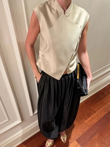Women New Chinese Style Satin Sleeveless Top Elegant Stand Collar Frog Button Blouse Minimalist Commuter Vest For Summer