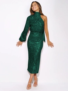 Elegant green sequin midi dress with high neck and asymmetric one-sleeve design