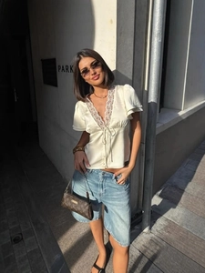 Blusa in Raso Vintage Francese da Donna Scollo a V in Pizzo Manica Corta a Volant con Coulisse Elegante Camicia Bianco Sporco Abbigliamento Estivo
