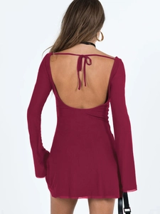 Wine red off-shoulder mini dress with open back and long sleeves in solid color