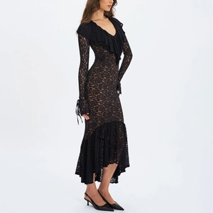 Elegant black lace mermaid dress with V-neck, ruffle sleeves and sheer floral patterns