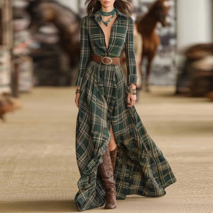 Robe maxi à carreaux style western vert foncé avec col chemise et manches longues
