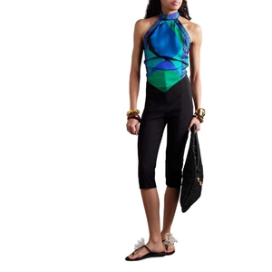 Ensemble d'été pour femme avec haut licou géométrique et short cycliste taille haute noir