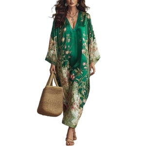 Robe longue bohème vert émeraude à fleurs, caftan en satin de soie avec col en V