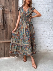Robe Maxi Bohème Col en V Manches Courtes Smocké Taille Haute à Étages Cachemire Vintage Vacances Plage Femme
