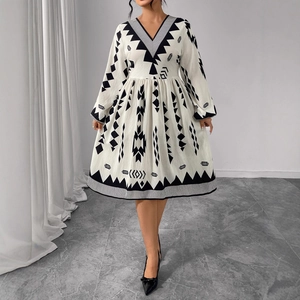 Women's V-neck long sleeve printed midi dress with geometric ethnic pattern and high waist