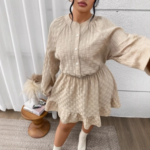 Robe Grandes Tailles Femmes Rétro Français Abricot Texture Gaufre Manches Longues Simple Boutonnage Taille Haute Robe Midi à Volants