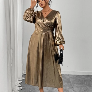 Elegant metallic V-neck pleated midi dress with lantern sleeves and cinched waistline