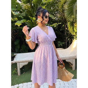 Women's summer V-neck short sleeve dress in light purple floral print for beach holidays