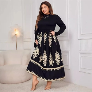 Elegant black plus-size long-sleeve high-waist dress with vintage floral print