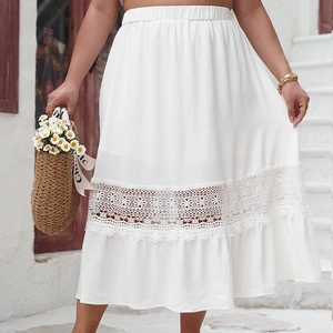 Elegant high-waisted white midi skirt with hollow out lace hem for women in summer