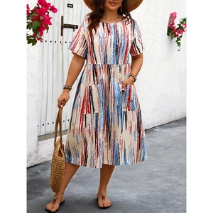 Robe midi décontractée à rayures pour femmes avec manches courtes et poches pratiques