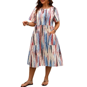 Robe décontractée à manches courtes et rayures pour femme avec col rond et poches