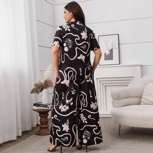 Casual two-piece set featuring short-sleeve floral print top and wide-leg pants