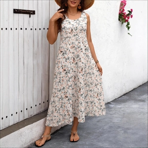 White floral print sleeveless maxi dress with pockets for summer vacation casual style