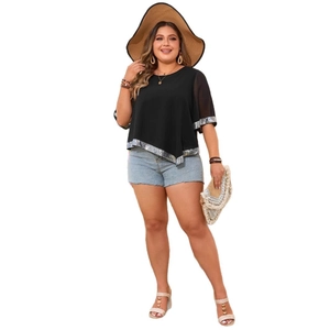 Haut noir grande taille avec paillettes, col rond et ourlet irrégulier pour femme