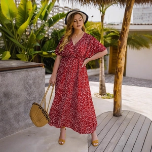 Robe longue d'été à col en V pour femmes en imprimé floral rouge avec manches à volants