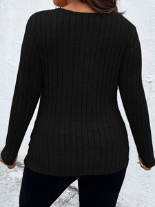 Top a maniche lunghe in maglia a coste nera slim fit da donna con scollo a V strutturato
