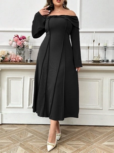 Elegant off-shoulder black long sleeve midi dress with slimming vertical seam details