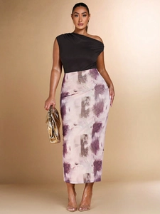 Plus size off-shoulder slim black top with high-waist floral print midi skirt set